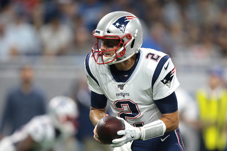 In Patriots New Look Quarterback Room Brian Hoyer Is A Familiar Face