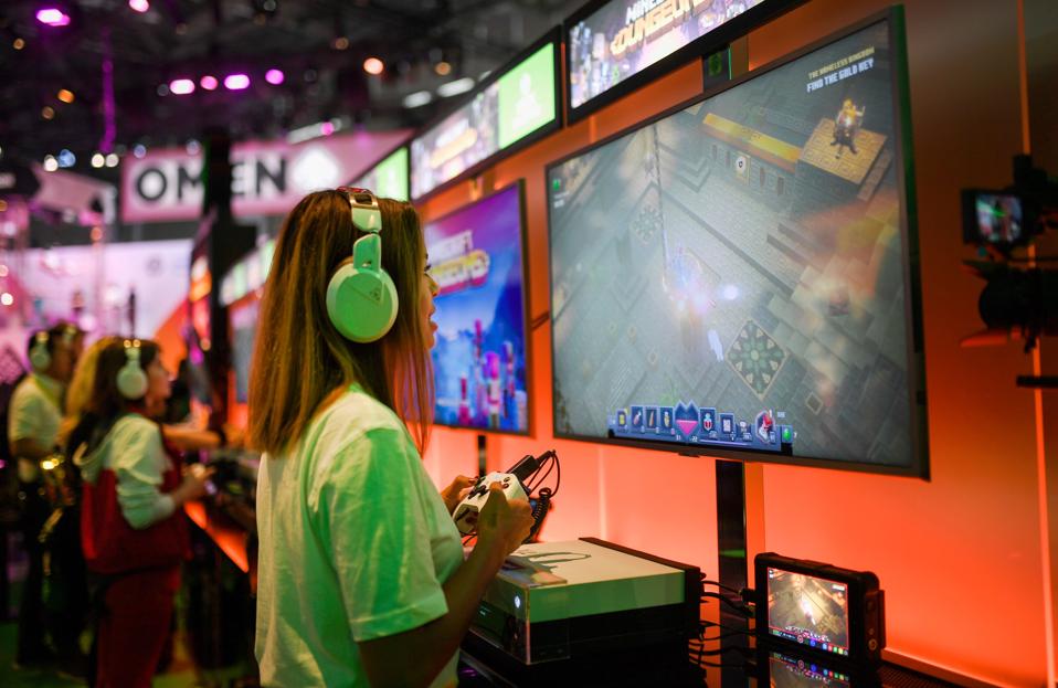 GERMANY-VIDEO-GAMES-FAIR-MEDIA-GAMESCOM
