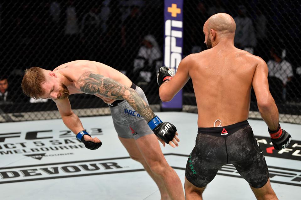 UFC 242: Ottman Azaitar Scores Devastating One-Punch KO (VIDEO) Well Worth $50,000 Bonus