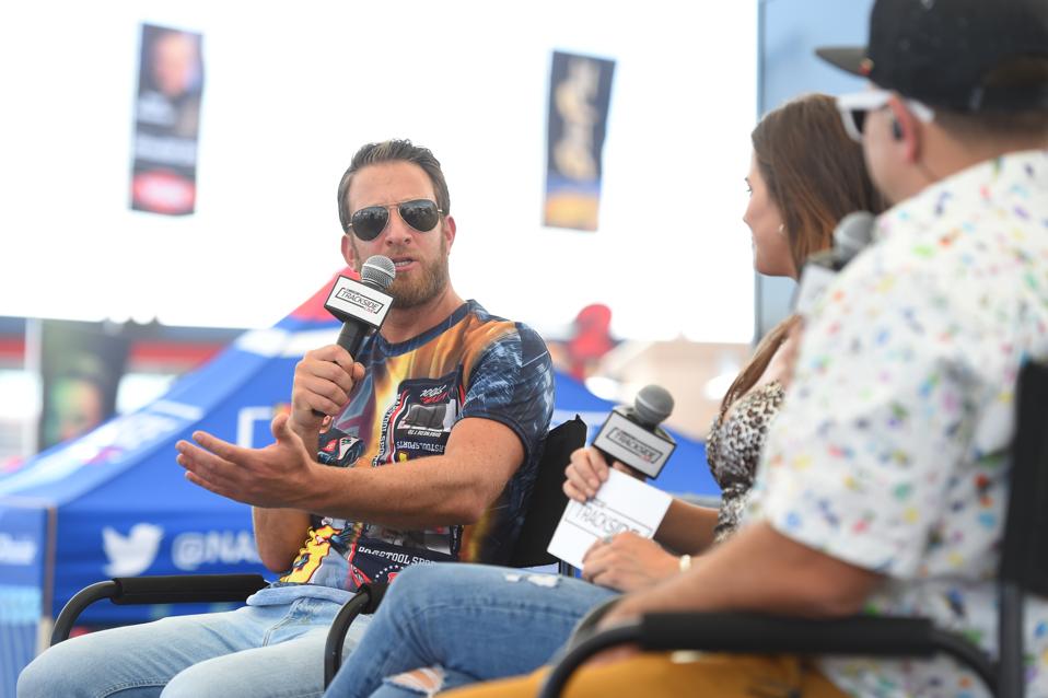 Barstool Sports Closing In On Goal Of Owning The Moon