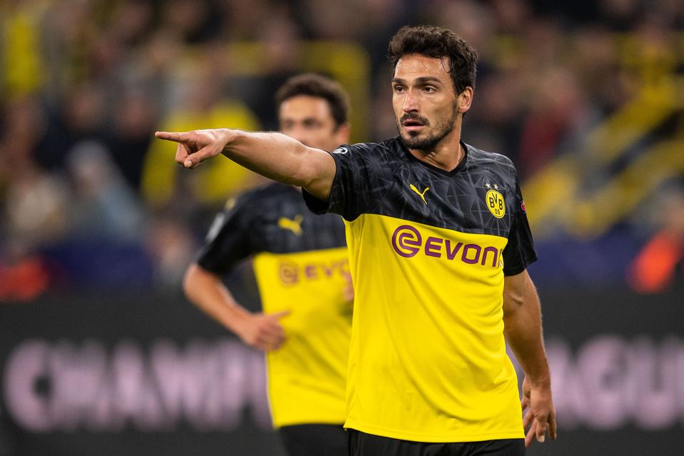 Mats Hummels Borussia Dortmund S 35 Million Investment Is Paying Dividends