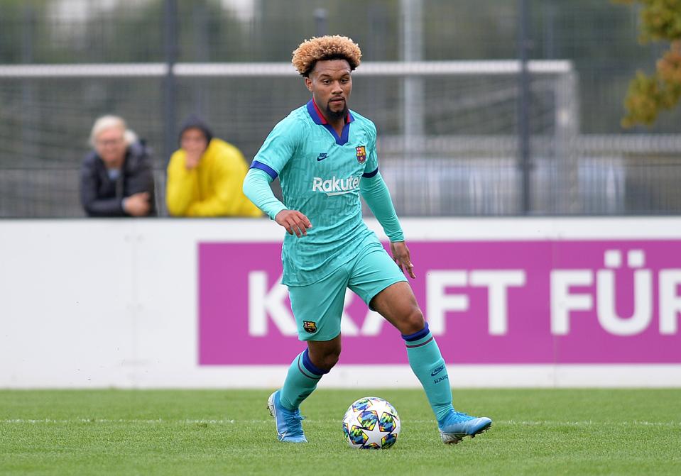 konrad de la fuente motivated to make history at fc barcelona