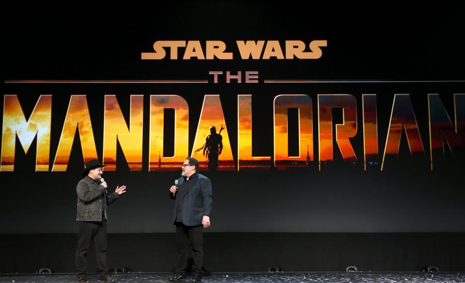 Disney +, The Mandalorian, streaming, streaming wars, Star Wars, Jon Favreau, Dave Filoni, Disney, Pixar.