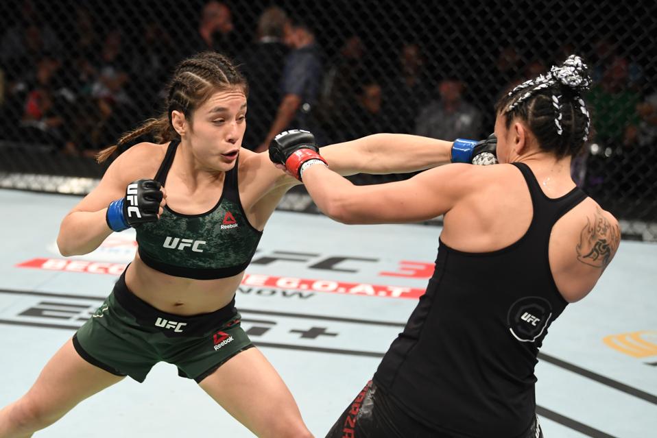 Resultado de imagen de Carla Esparza vs Alexa Grasso