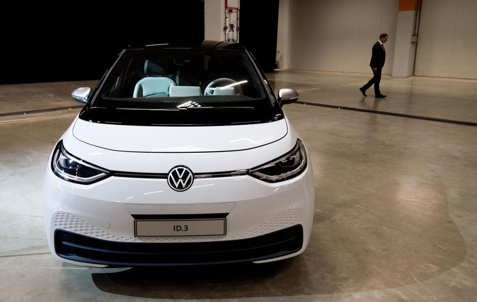 Volkswagen - Production of battery cells for electric cars