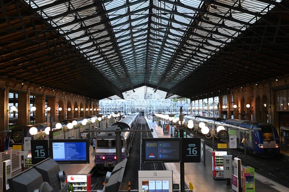 Gare Du Nord Metro Ligne 5 Get Images Two Gare Du Nord Metro Ligne 5 Get Images Two