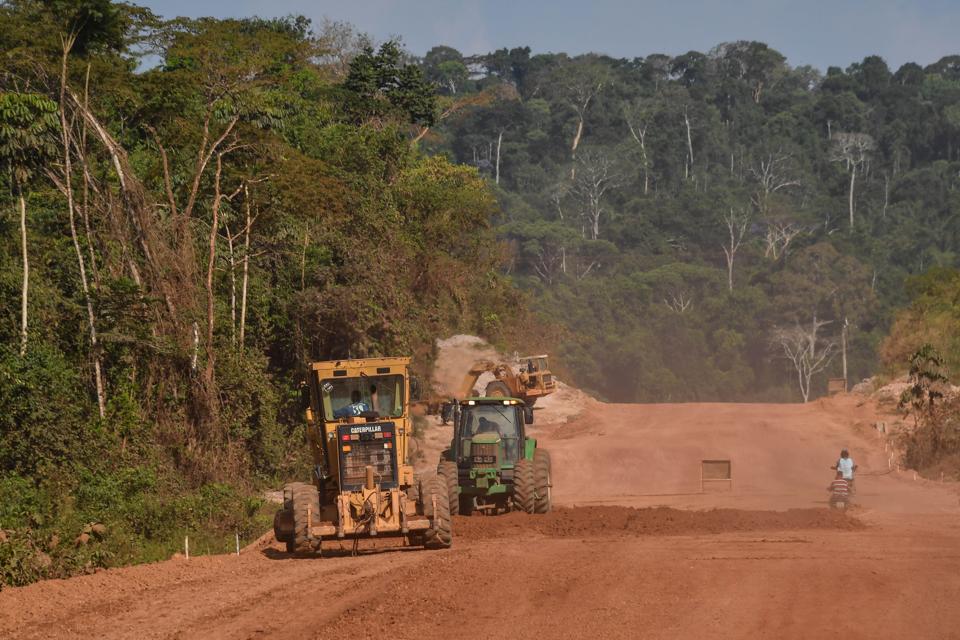 BRAZIL-TRANS-AMAZONIAN-HIGHWAY