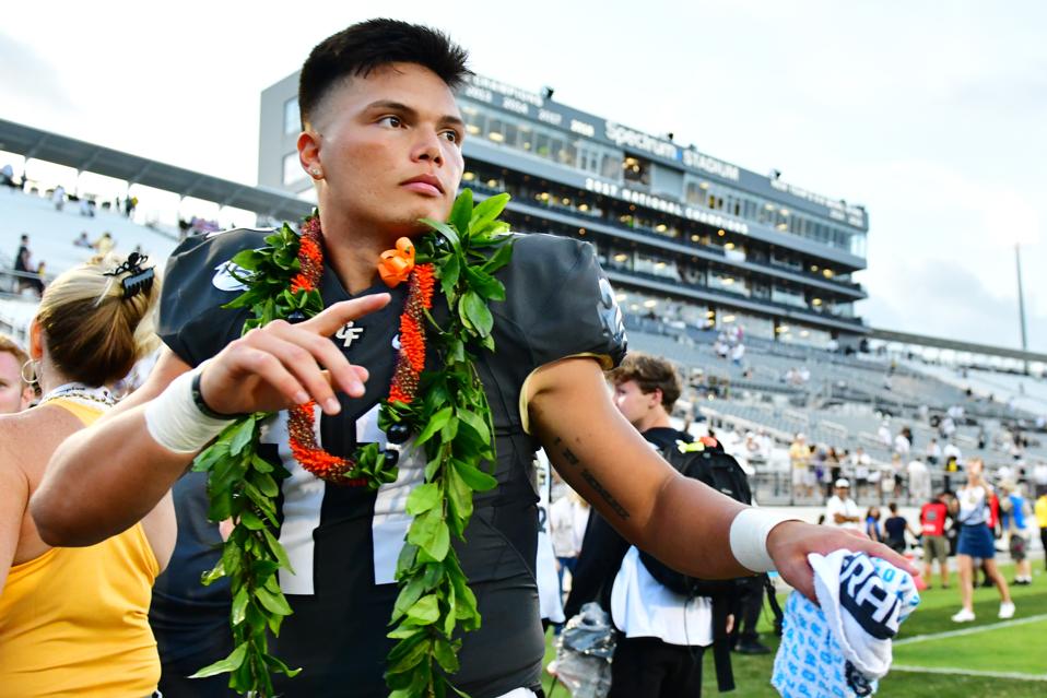 UCF’s Dillon Gabriel Among True Freshman Quarterbacks Making An Early