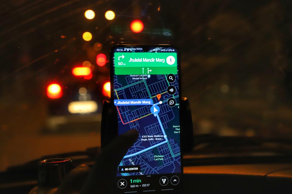 As Apple Improves Its Maps App Google Responds By Adding A As Apple Improves Its Maps App Google Responds By Adding A