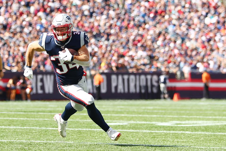 New England Patriots Rex Burkhead Reportedly Agrees To Rework Final Year Of Pact