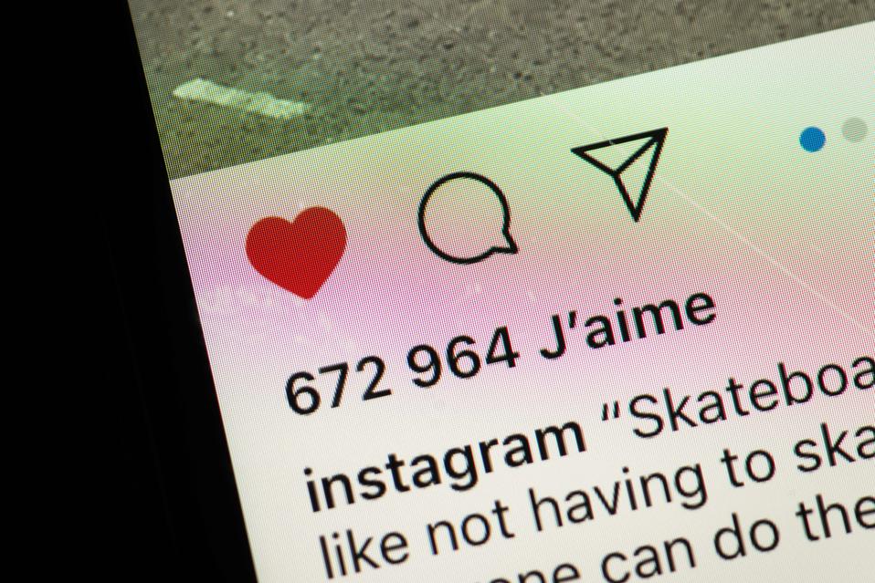 This Chrome Extension Brings Instagram Posts Likes Back