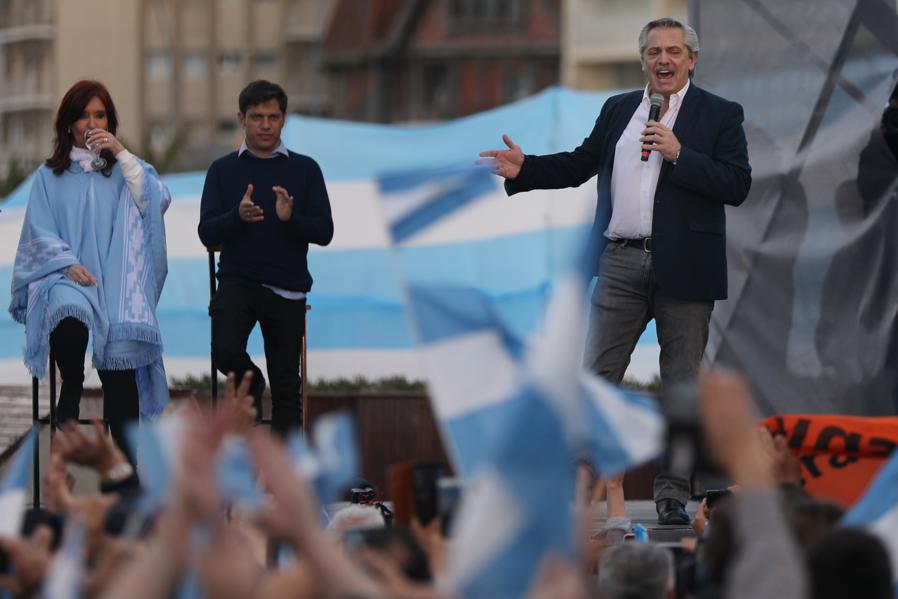 Argentina's Politics And Its Economy Are A Total Fiasco