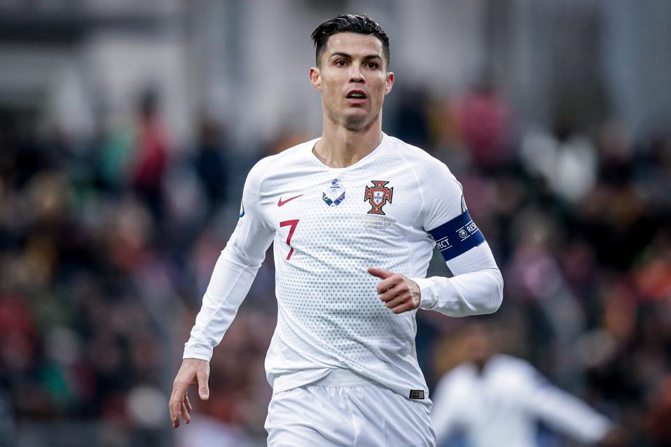 Cristiano Ronaldo Why Is The No 7 Jersey So Important To Him Cristiano Ronaldo Why Is The No 7 Jersey So Important To Him