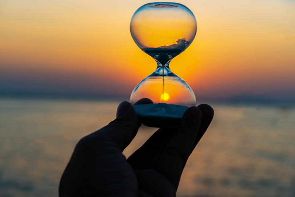 The golden hour is a time in the trading day when the biggest stocks outperform.