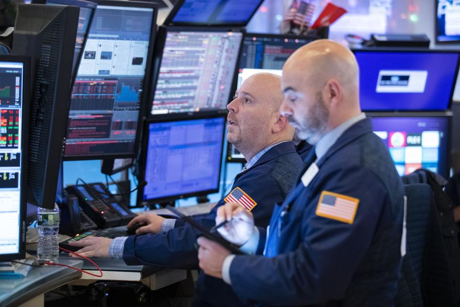 The Problem With Wall Street's Top Dividend Stocks For 2020