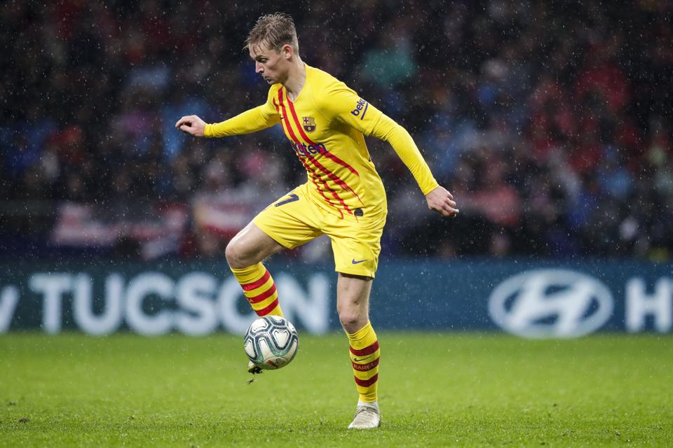 Stats Prove Frenkie De Jong Has Become A Leader At Fc Barcelona Since Summer Move