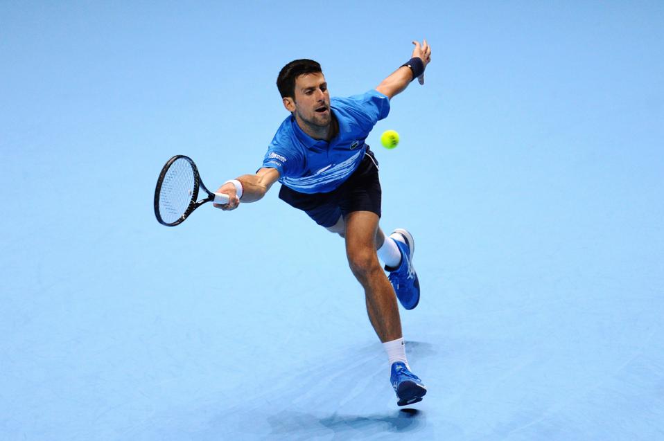 Roger Federer Ousts Novak Djokovic From Nitto Atp Finals Advances To Semifinals