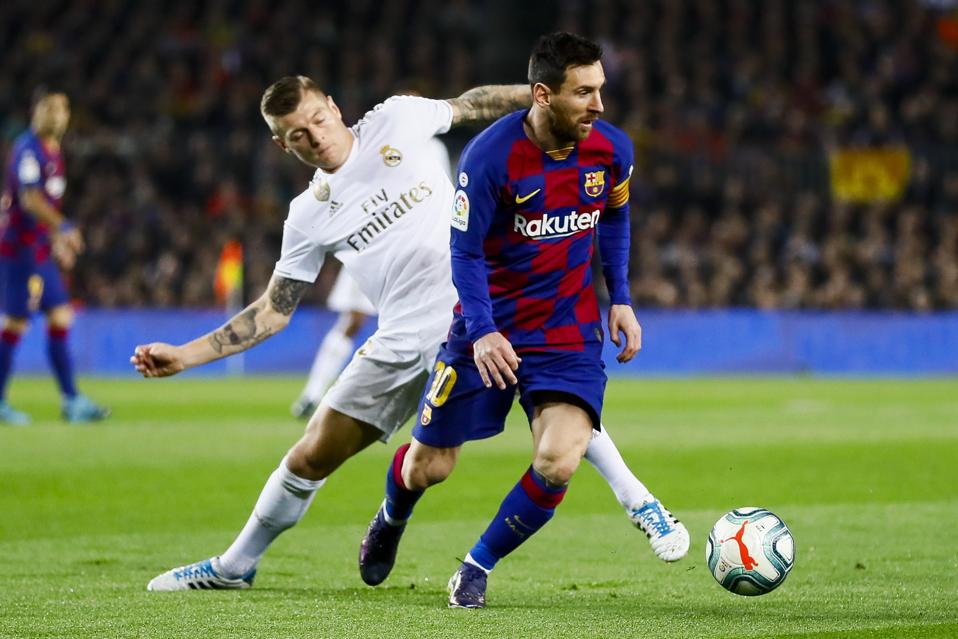El Clasico Fc Barcelona Versus Real Madrid Preview Team News And Starting Lineup Updated