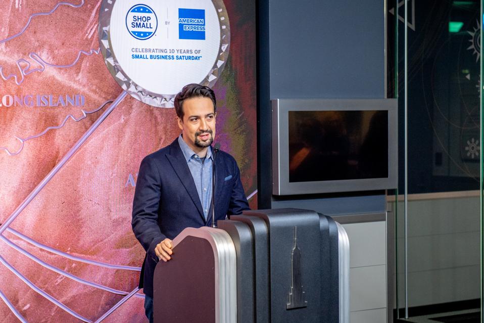 Lin-Manuel Miranda Visits The Empire State Building