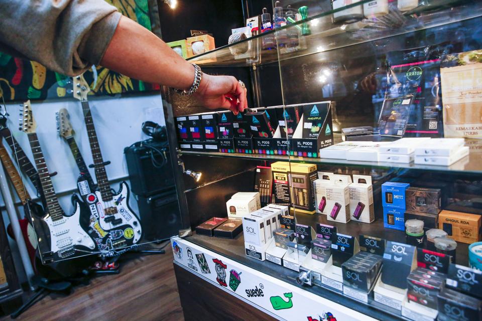 Trump S Good Idea Get Drug Regulators Out Of Vaping