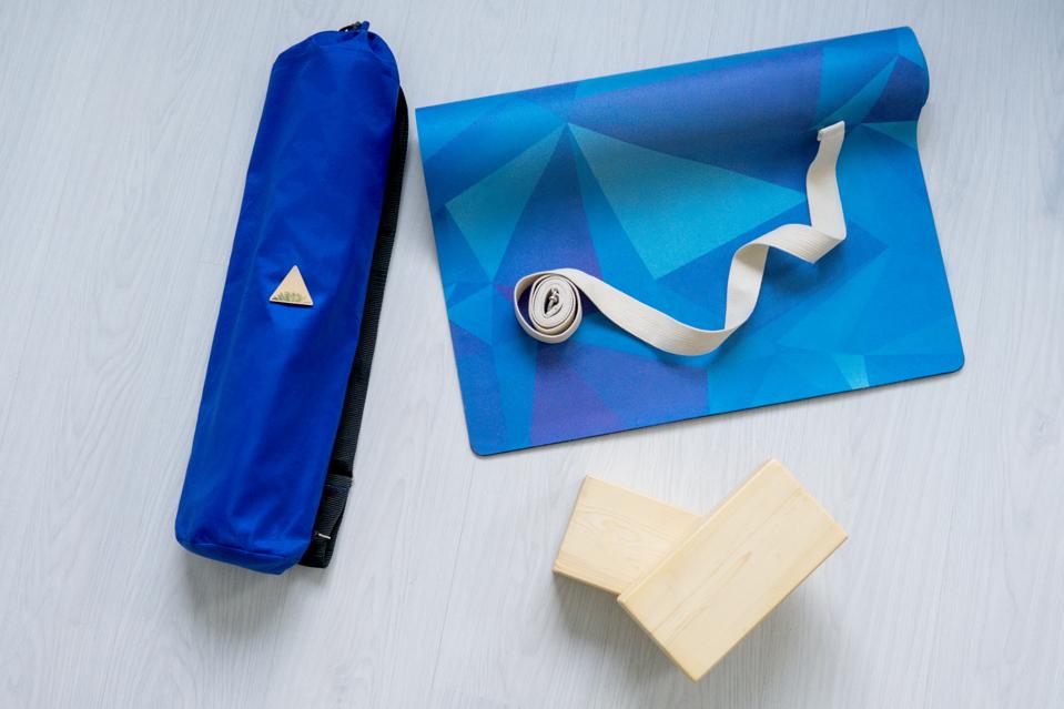 Yoga mat, blocks, strap and bag