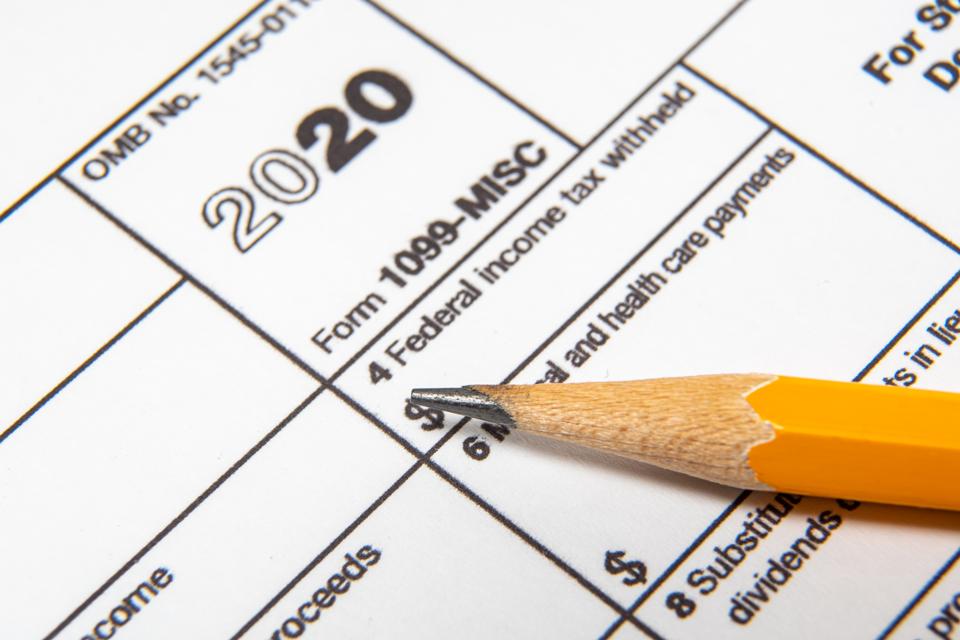 Due Dates For Tax Forms Like Your W 2 1099 And What To Do If They Re Missing Due Dates For Tax Forms Like Your W 2 1099 And What To Do If They Re Missing