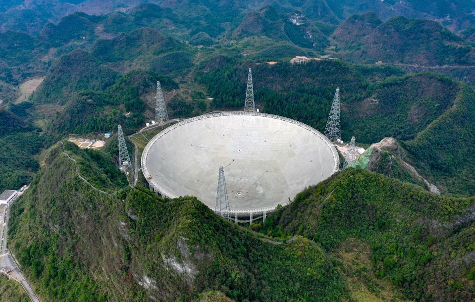 The World S Largest Radio Telescope Could Also Help Us Discover Alien Civilizations