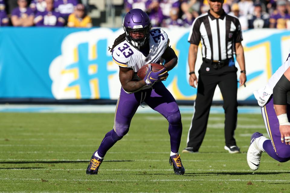 Minnesota Vikings v Los Angeles Chargers