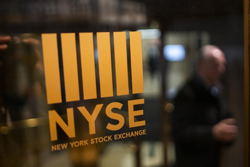 Stocks Up Sharply On Renewed Expectations Of Global Growth