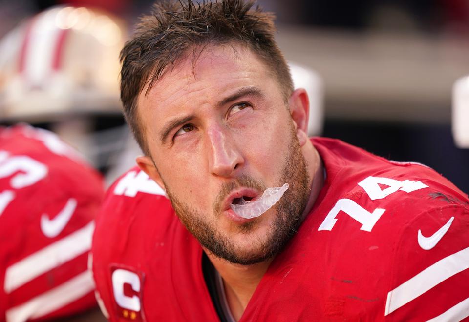 Super Bowl Liv Highest Paid Players On The 49ers And Chiefs