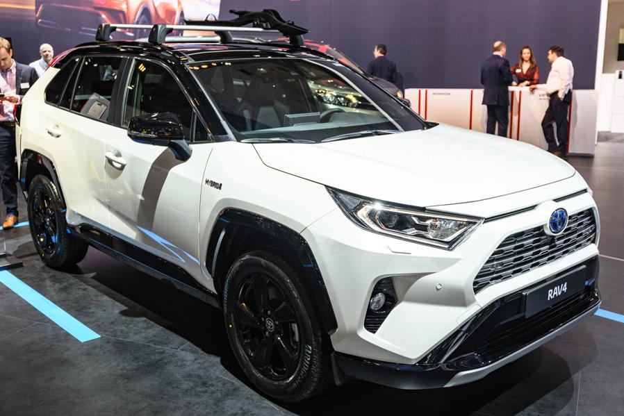 Toyota's Red-Hot Hybrid Sales Prove That Tesla Is Not The Only Green Option For U.S. Car Buyers