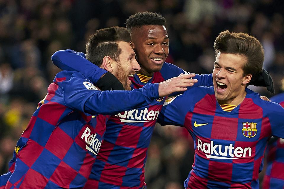 A New Barca How Fc Barcelona Plan To Rejuvenate And Bring Down Their Average Squad Age In 2020 21