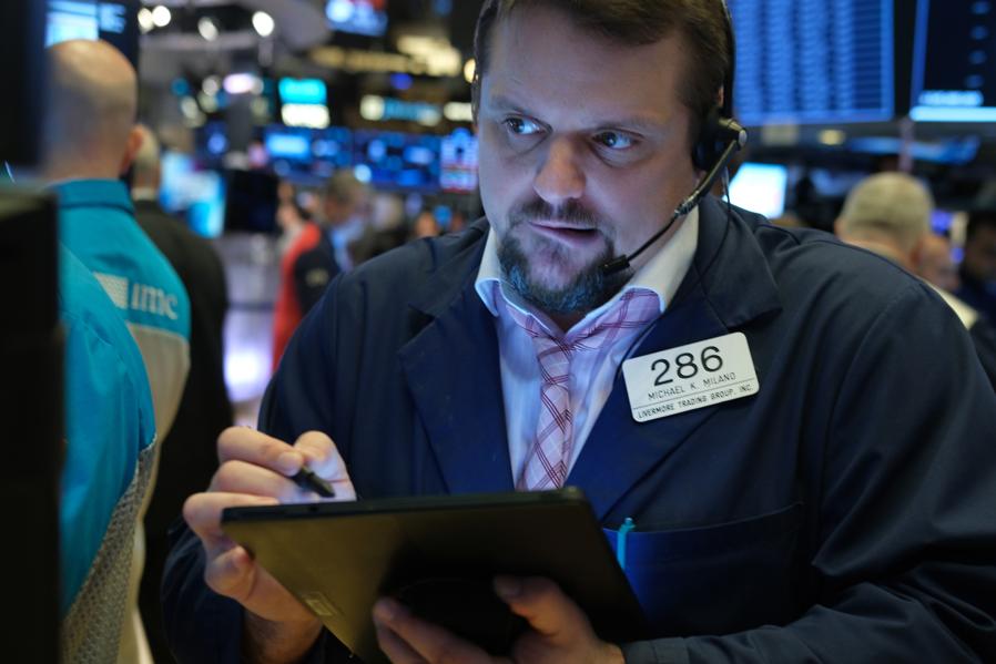 Stocks To Crash Unless Trump Reelected, Market Analyst Says