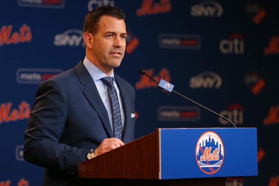 New York Mets Introduce Luis Rojas