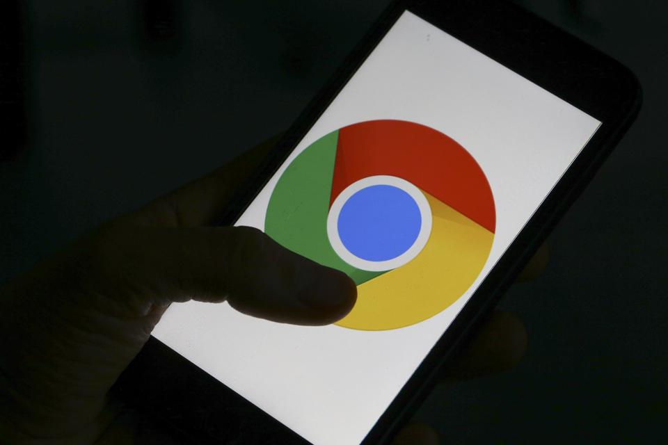 Google Suddenly Halts Controversial Chrome Change In Dramatic New COVID