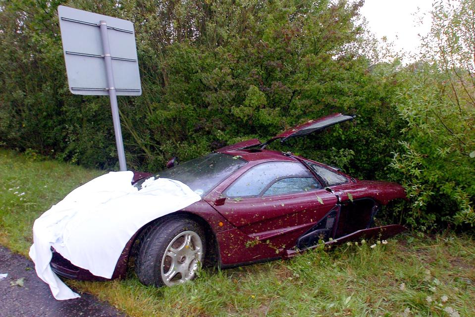 Rowan Atkinson Crashes McLaren F1 Supercar