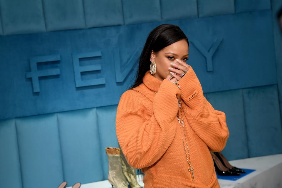 Robyn Rihanna Fenty And Linda Fargo Celebrate The Launch Of FENTY At Bergdorf Goodman