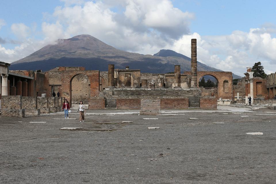The main square of the Pompeii excavations, with very few...