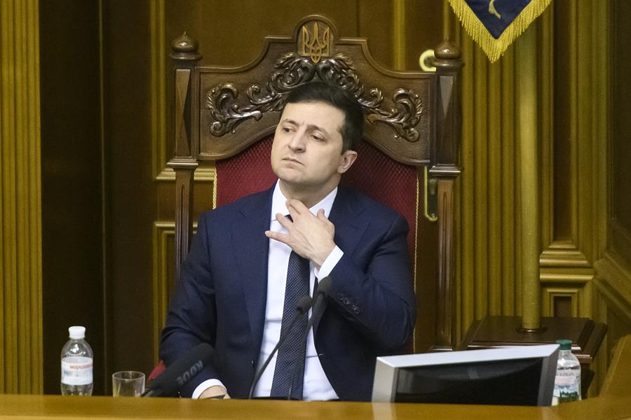 Ukraine's Broken Government Scares Off Investors