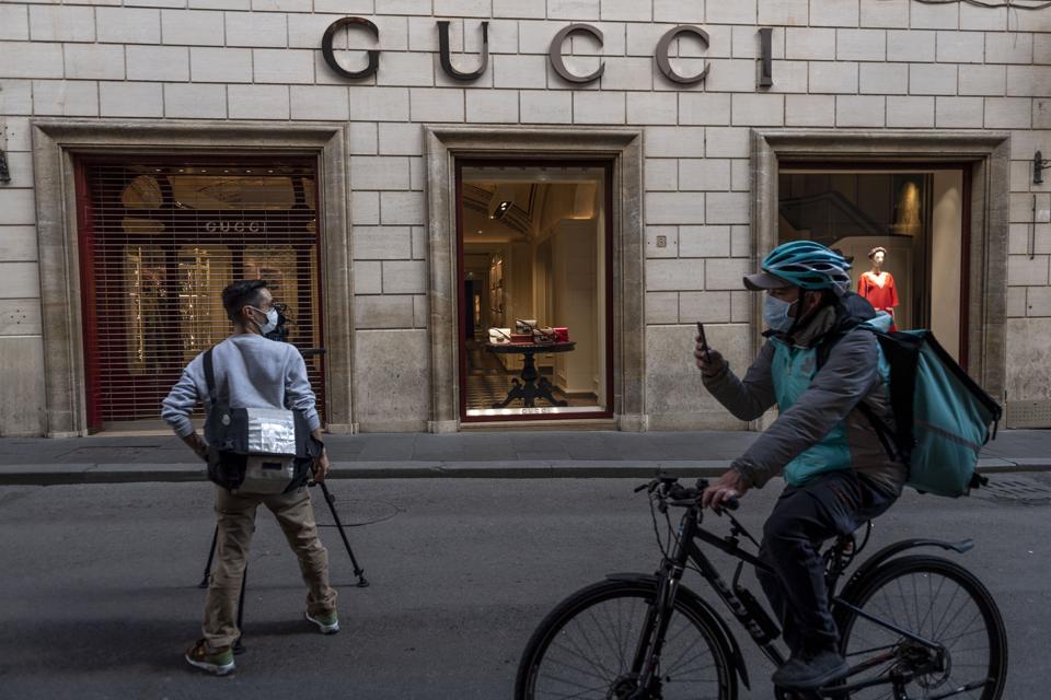 Italy Clamps Down On Public Events And Travel To Halt Spread Of Coronavirus