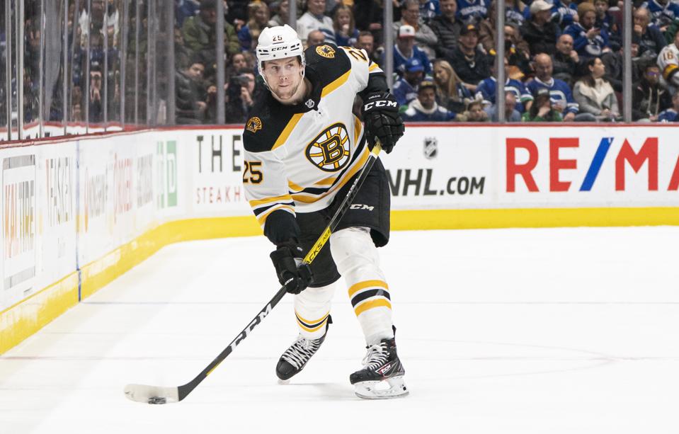 Boston Bruins v Vancouver Canucks