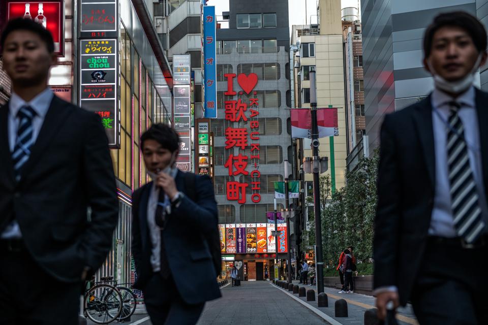 Japan To Declare A State Of Emergency To Contain Coronavirus Outbreak