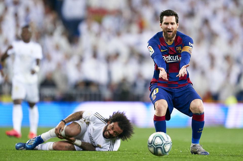 Real Madrid CF v FC Barcelona - La Liga