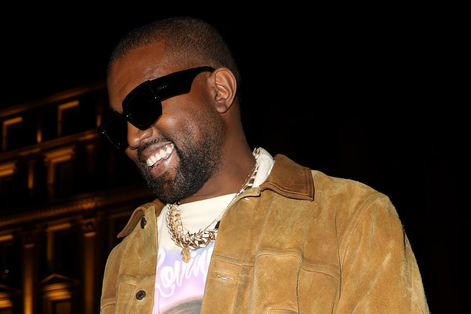 Celebrity Sightings - Paris Fashion Week Womenswear Fall/Winter 2020/2021 : Day Eight