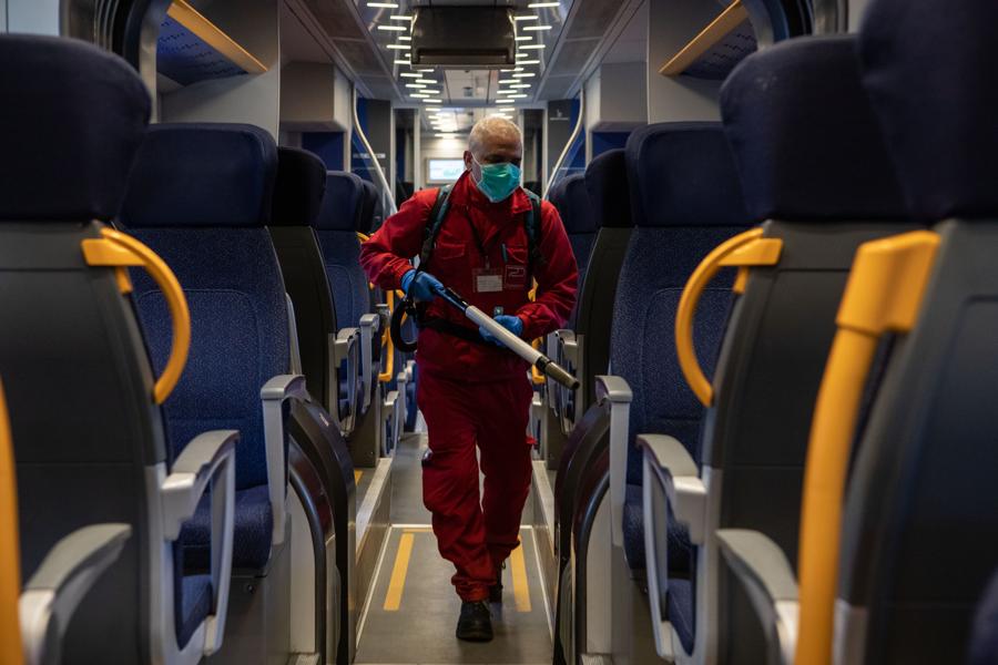 Left Uncontained, Coronavirus Is Seen Cutting Global Growth In Half