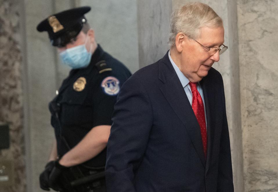 US-POLITICS-SENATE-VOTE-HEALTH-VIRUS-SMALL-BUSINESSES