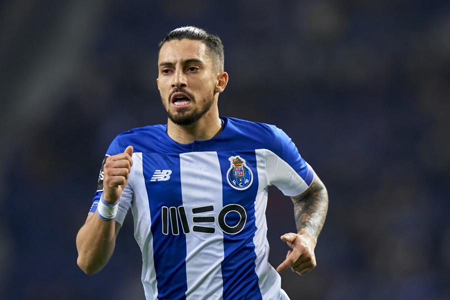 Barcelona Will Battle Chelsea To Sign Alex Telles From Porto