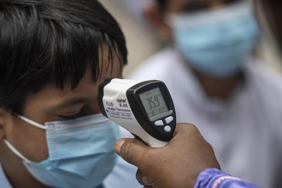 Hong Kong eases coronavirus measures