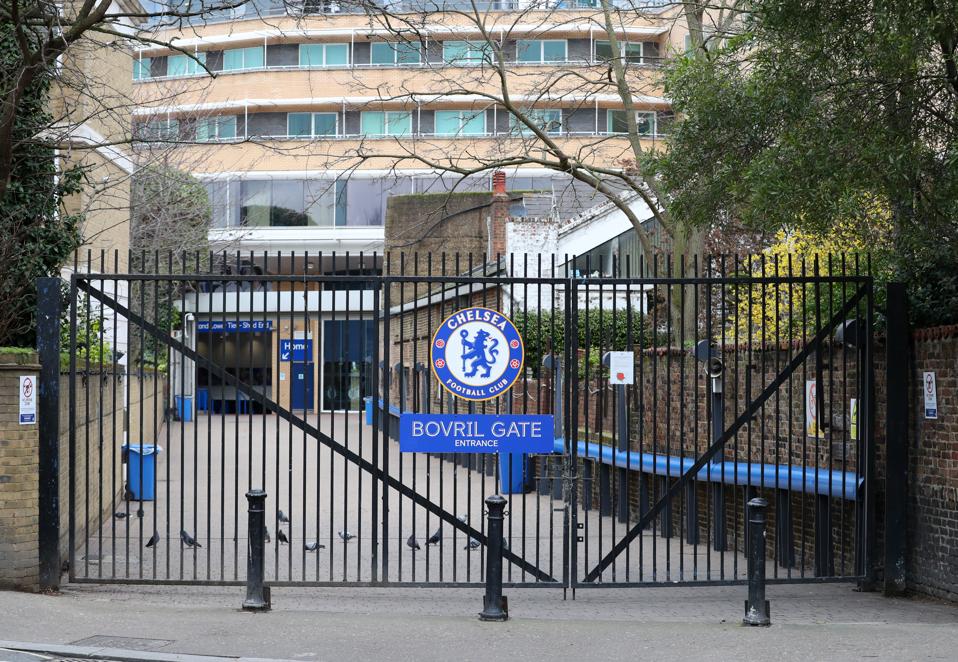 Billionaire Abramovich Makes Chelsea Hotel Available To Hospital Staff During Coronavirus Crisis
