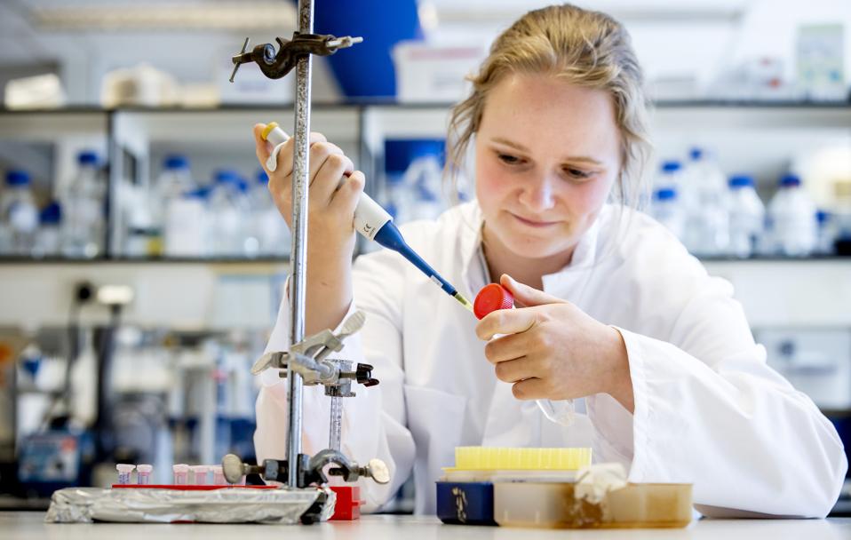 NETHERLANDS-HEALTH-VIRUS